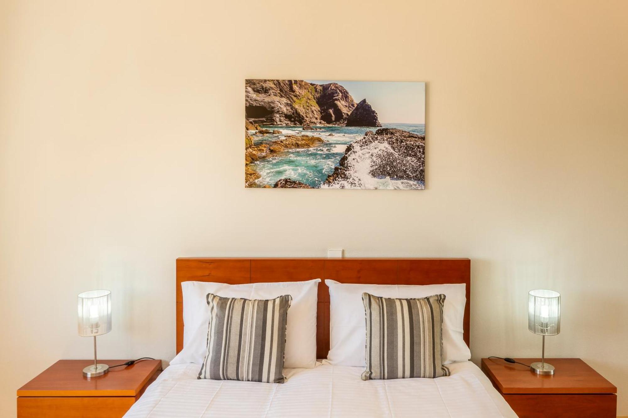 The Hoffy Beach Apartment Lagos Exteriör bild