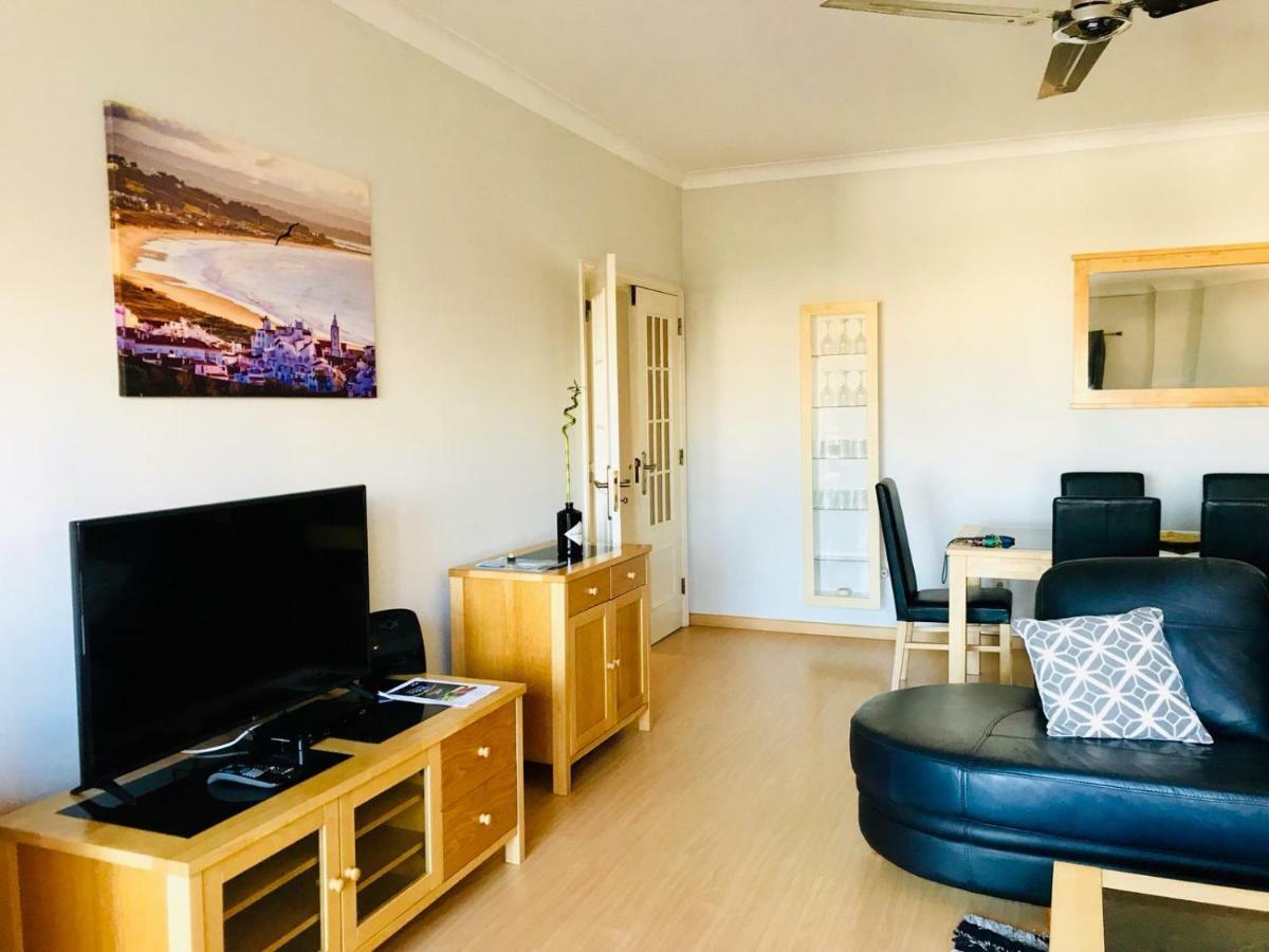 The Hoffy Beach Apartment Lagos Exteriör bild