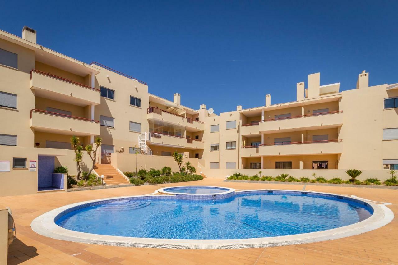 The Hoffy Beach Apartment Lagos Exteriör bild