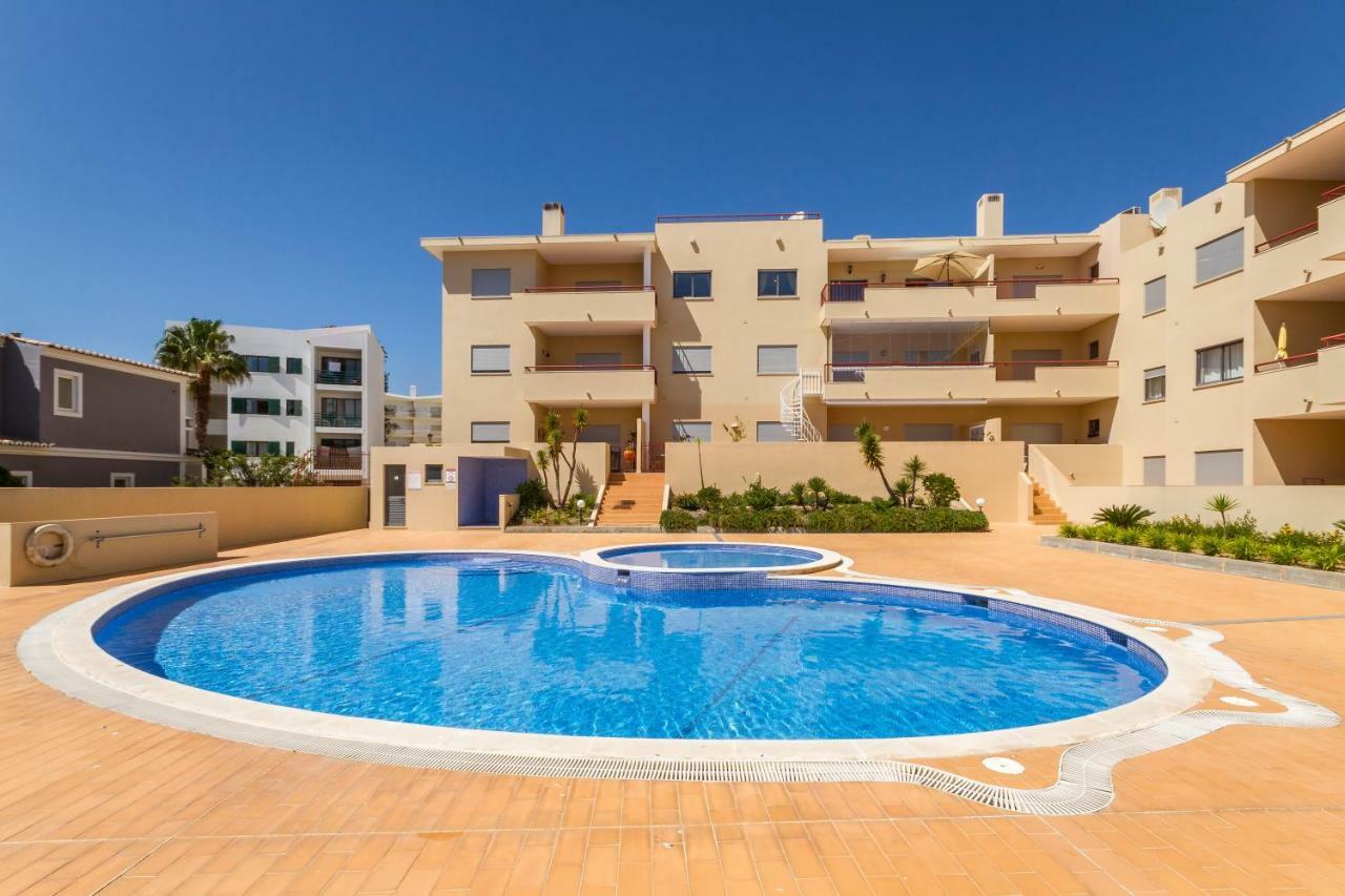 The Hoffy Beach Apartment Lagos Exteriör bild