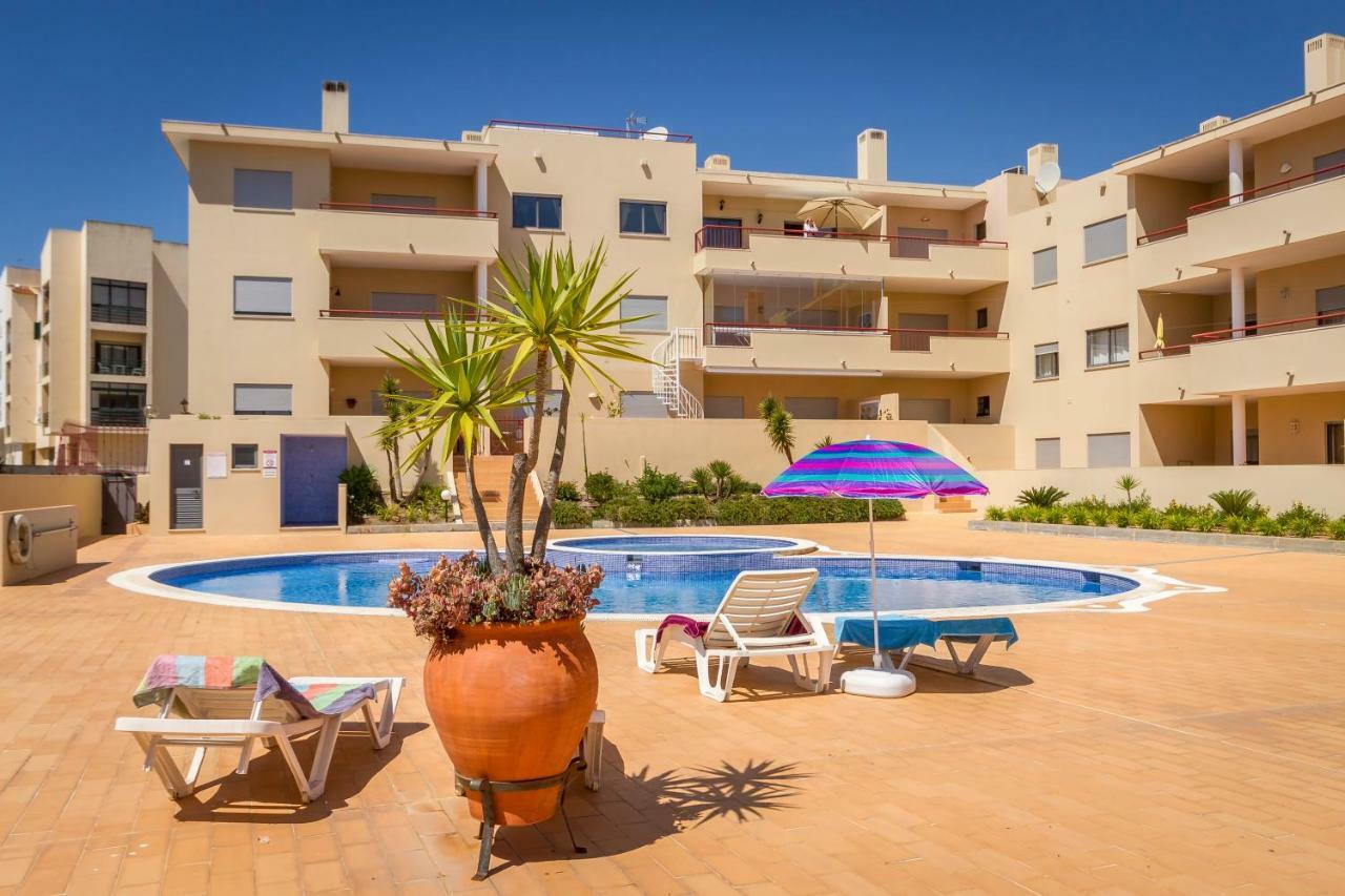 The Hoffy Beach Apartment Lagos Exteriör bild